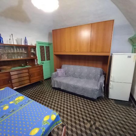 Casa Gianni Apartment Vallebona Bagian luar foto